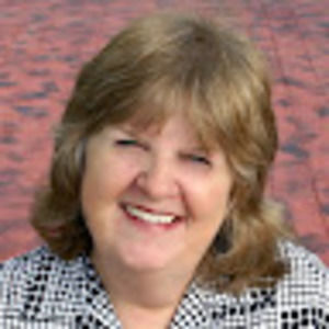 Meet your Posher, Liz